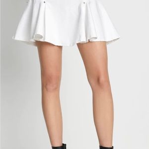 7 for all mankind Denim Flounce Skirt in Brilliant White - Brilliant White, 29